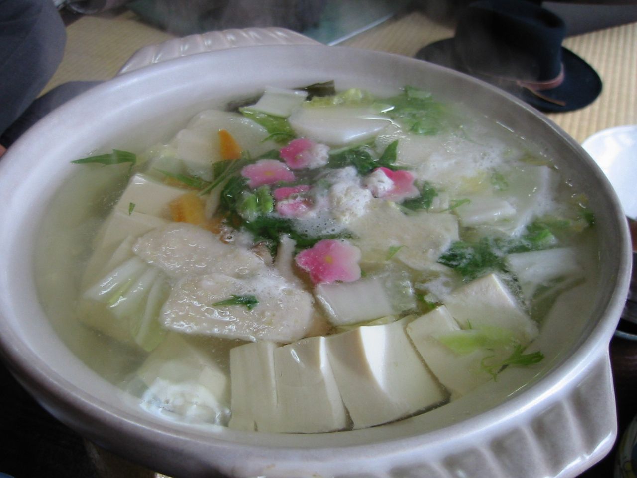 龍安寺供應的精進料理：豆腐與蔬菜鍋